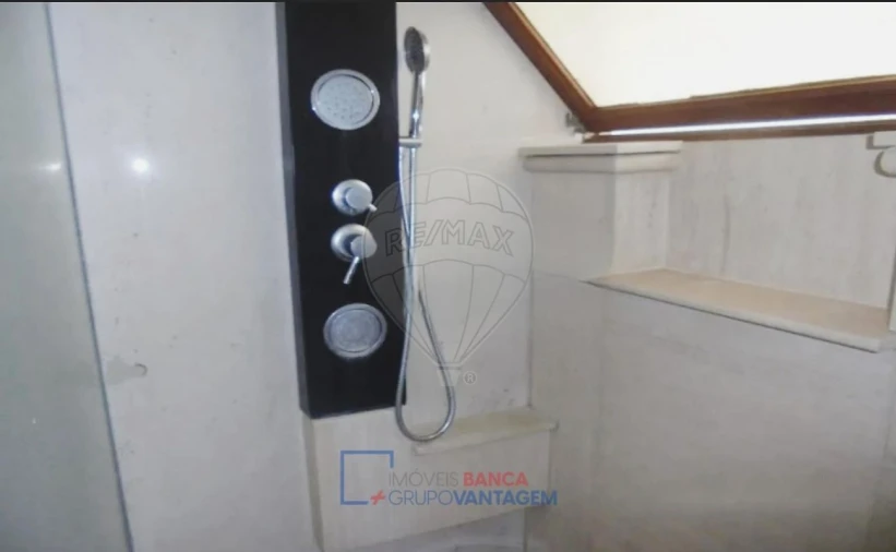 Apartamento T2 para Venda em Almeirim Foto 9