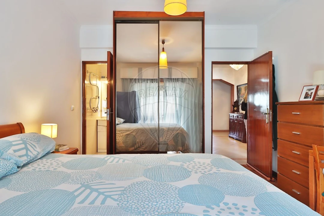 Apartamento T3 para Venda em Mina de Água Foto 17