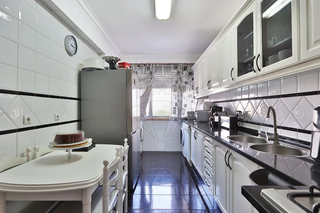 Apartamento T3 para Venda em Mina de Água Foto 3