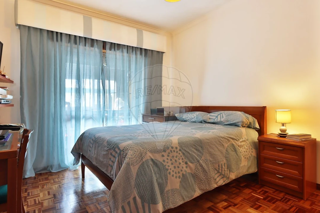 Apartamento T3 para Venda em Mina de Água Foto 13