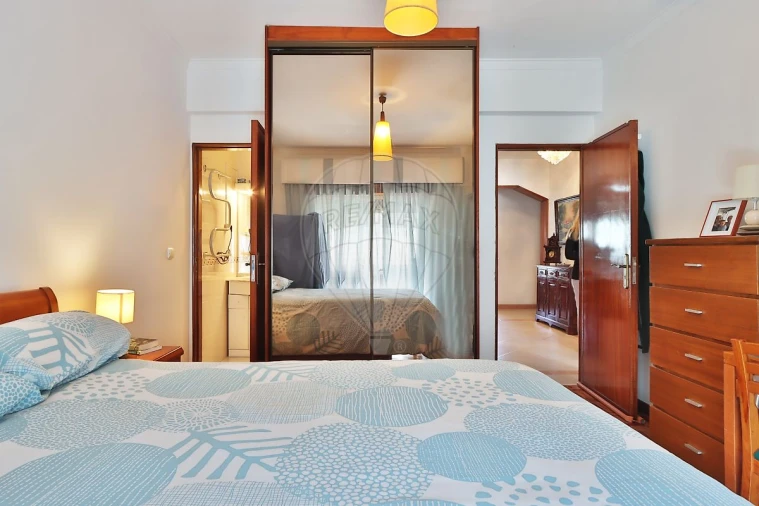 Apartamento T3 para Venda em Mina de Água Foto 17