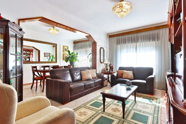 Apartamento T3 para Venda em Mina de Água Foto 5