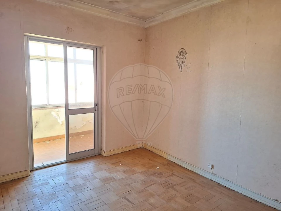 Apartamento T2 para Venda em Águas Livres Foto 19