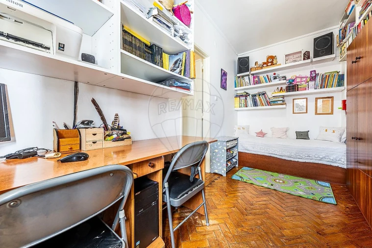 Apartamento T2 para Venda em Benfica Foto 21