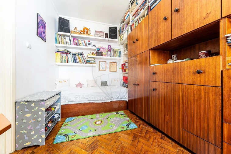 Apartamento T2 para Venda em Benfica Foto 22