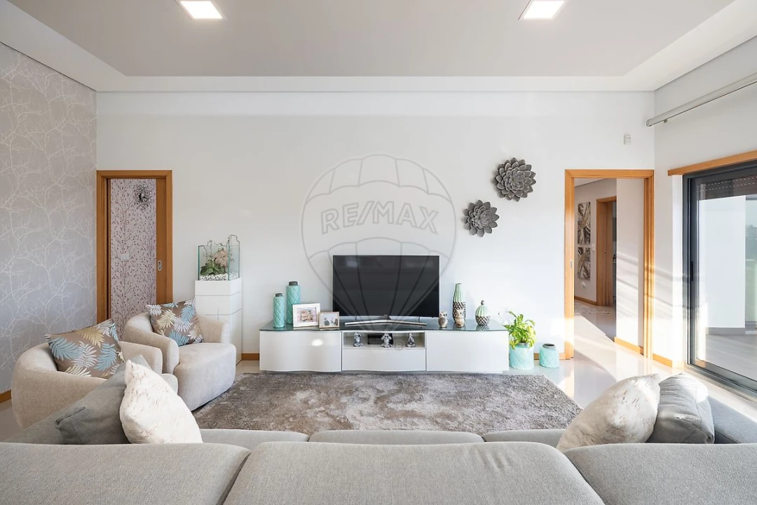 Moradia T3 para Venda em Alverca do Ribatejo e Sobralinho Foto 18