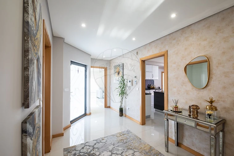 Moradia T3 para Venda em Alverca do Ribatejo e Sobralinho Foto 40