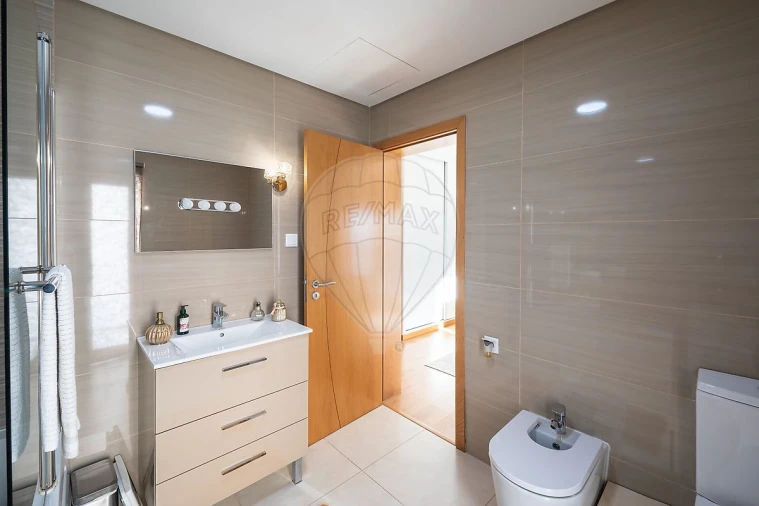 Moradia T3 para Venda em Alverca do Ribatejo e Sobralinho Foto 38