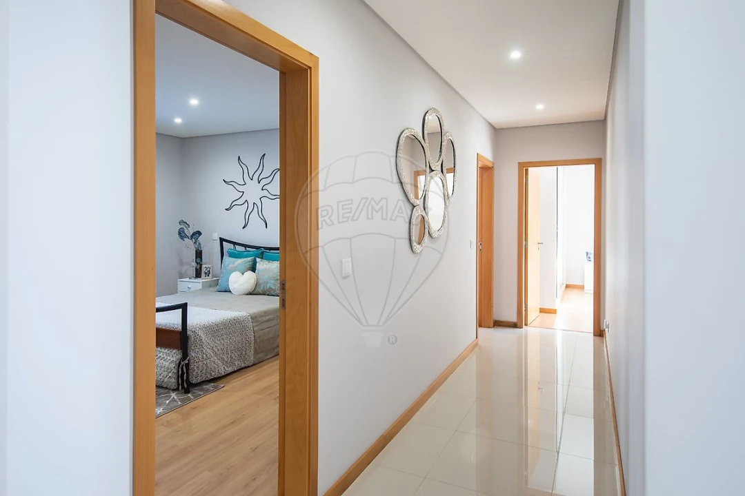 Moradia T3 para Venda em Alverca do Ribatejo e Sobralinho Foto 25