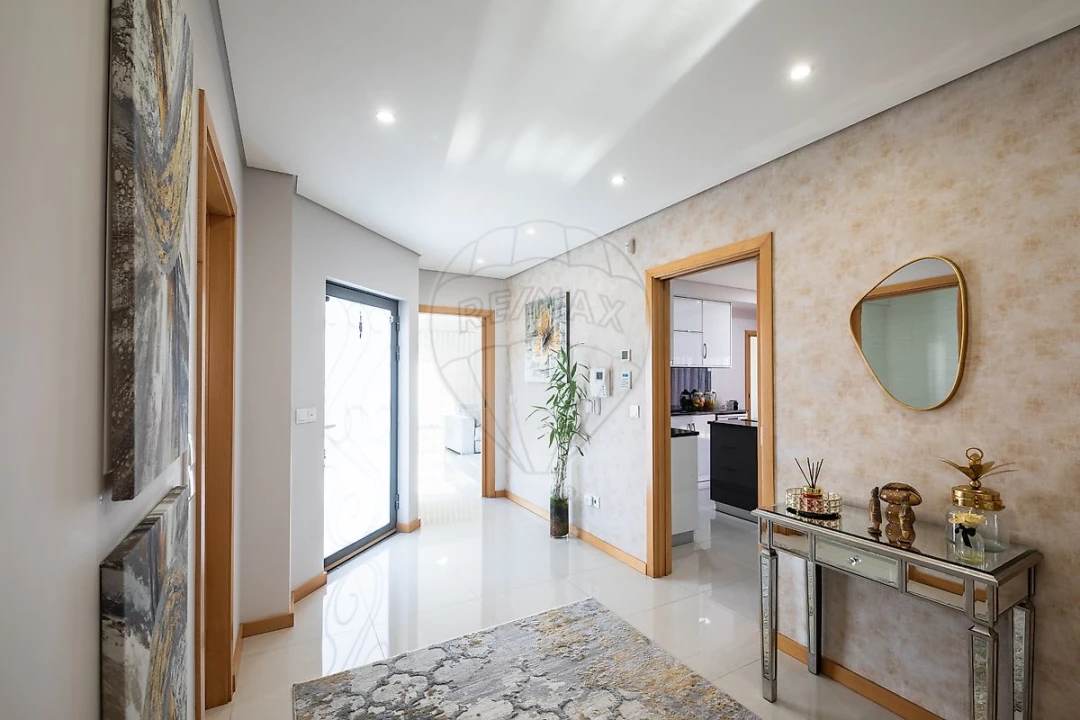 Moradia T3 para Venda em Alverca do Ribatejo e Sobralinho Foto 40