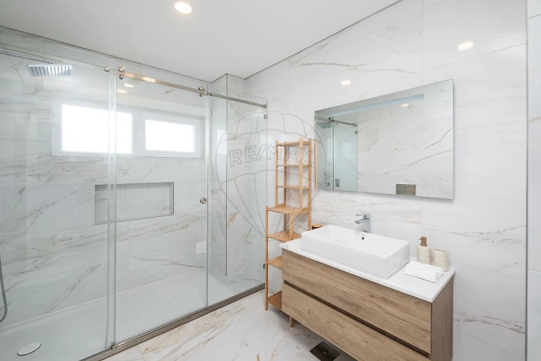 Moradia T4 para Venda em Alhandra, São João dos Montes e Calhandriz Foto 10