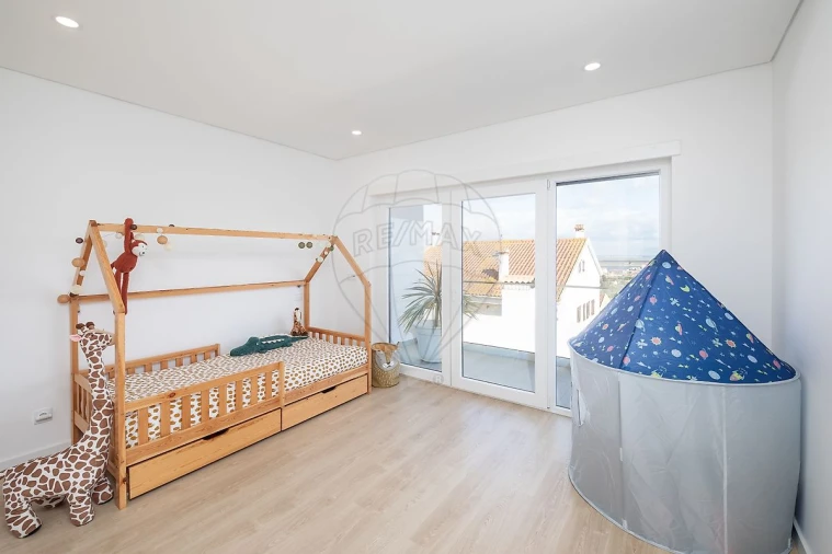 Moradia T4 para Venda em Alhandra, São João dos Montes e Calhandriz Foto 29