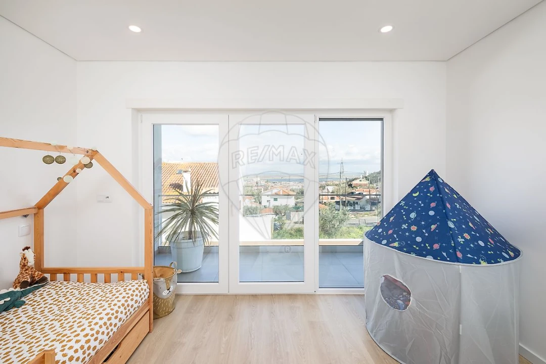 Moradia T4 para Venda em Alhandra, São João dos Montes e Calhandriz Foto 30