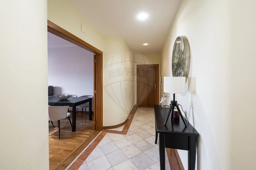 Apartamento T3 para Venda em Vila Franca de Xira Foto 18