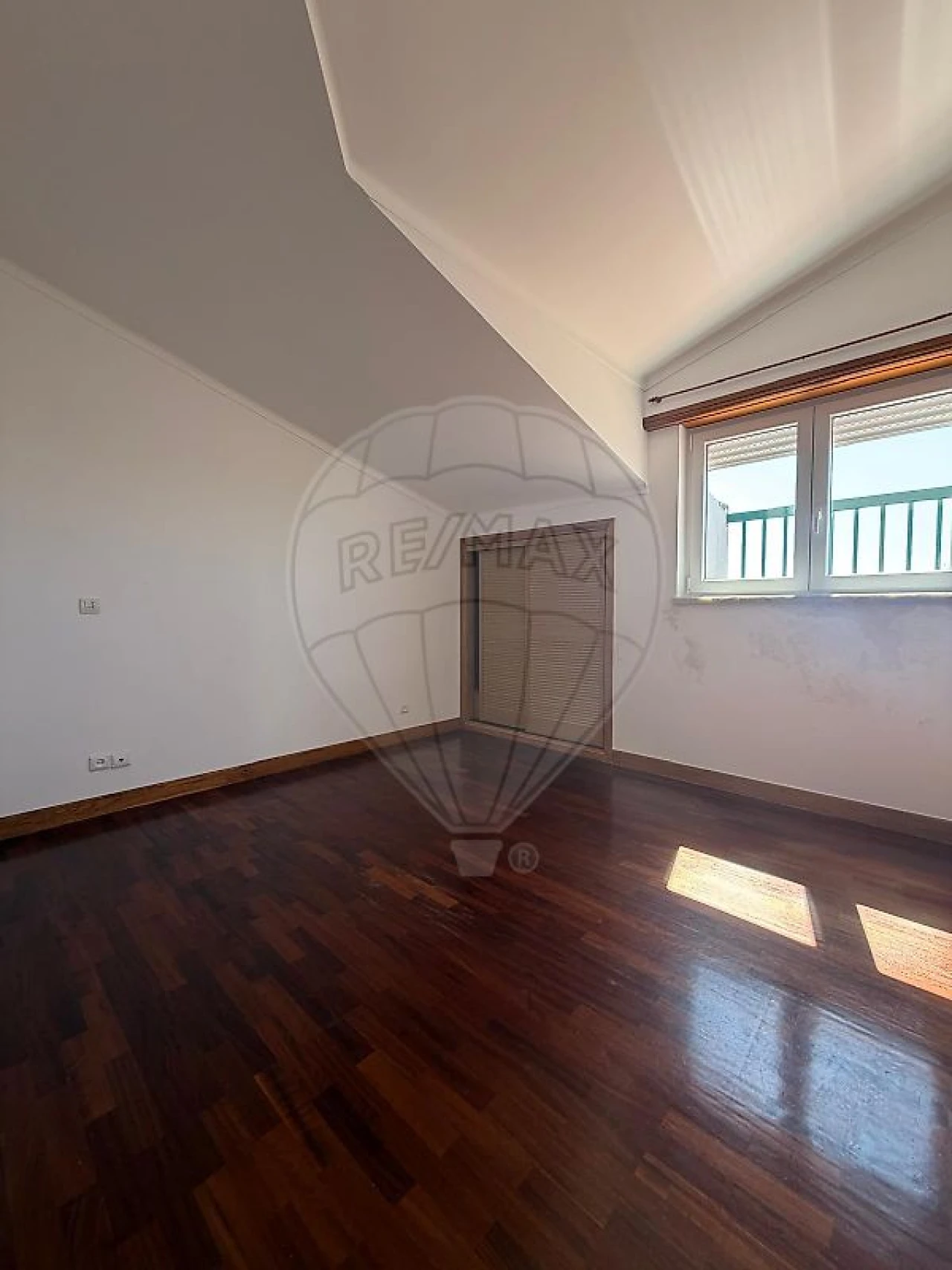 Apartamento T2 para Arrendamento em A dos Cunhados e Maceira Foto 5