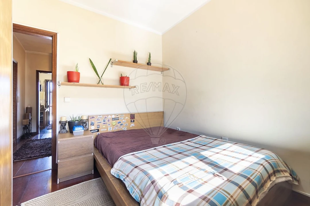 Moradia T5 para Venda em Vila Chã, Codal e Vila Cova de Perrinho Foto 27