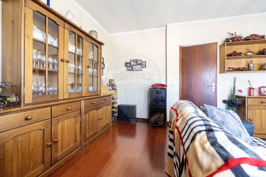 Moradia T5 para Venda em Vila Chã, Codal e Vila Cova de Perrinho Foto 17