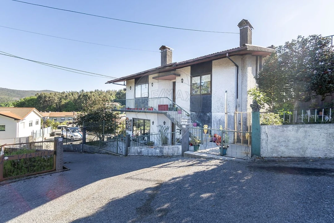 Moradia T5 para Venda em Vila Chã, Codal e Vila Cova de Perrinho Foto 36