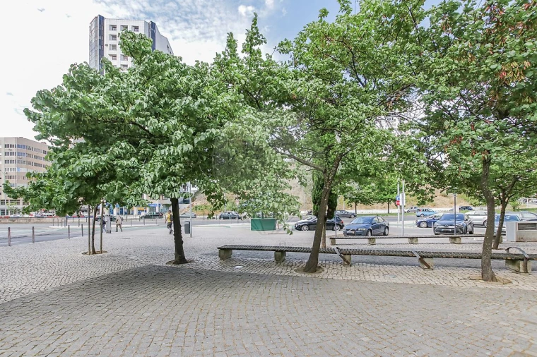 Apartamento T5 para Venda em Areeiro Foto 18