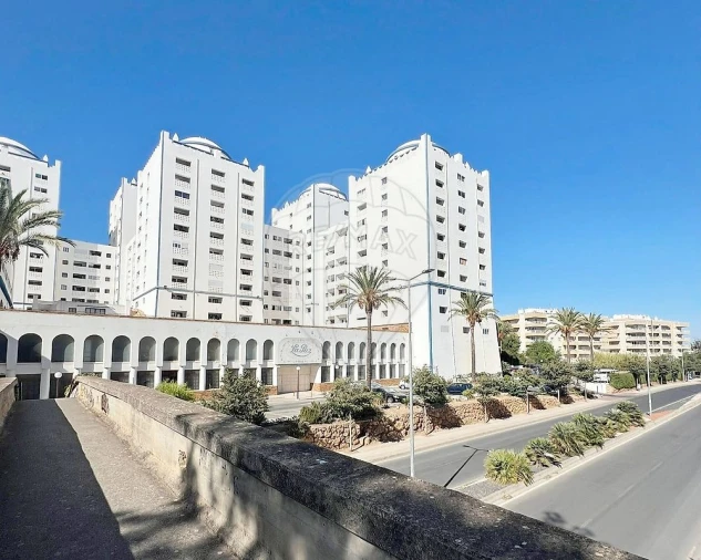 Apartamento T1 para Venda em Portimão Foto 1