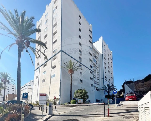 Apartamento T1 para Venda em Portimão Foto 3