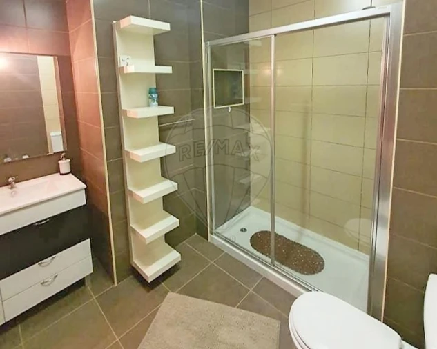 Apartamento T1 para Venda em Portimão Foto 5