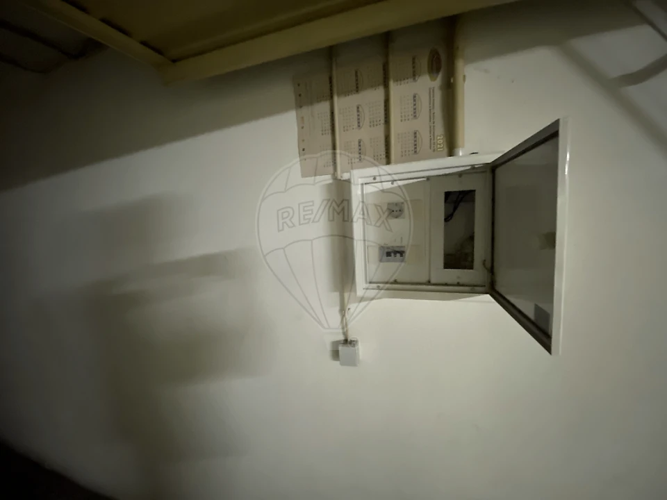 Garagem para Venda em Carregado e Cadafais Foto 2