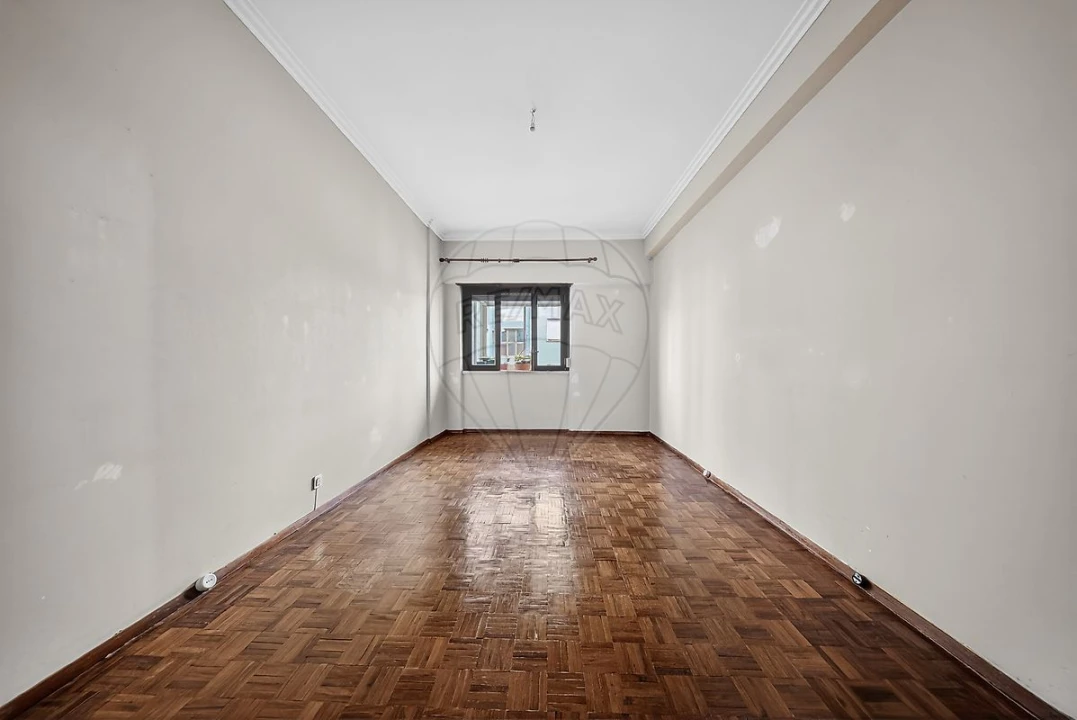 Apartamento T3 para Venda em Castanheira do Ribatejo e Cachoeiras Foto 25