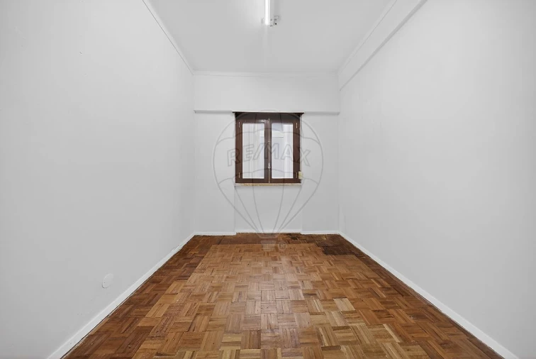 Apartamento T3 para Venda em Castanheira do Ribatejo e Cachoeiras Foto 14