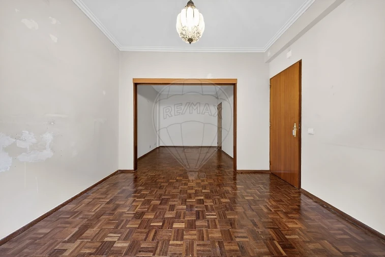 Apartamento T3 para Venda em Castanheira do Ribatejo e Cachoeiras Foto 9