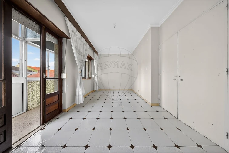 Apartamento T3 para Venda em Castanheira do Ribatejo e Cachoeiras Foto 29