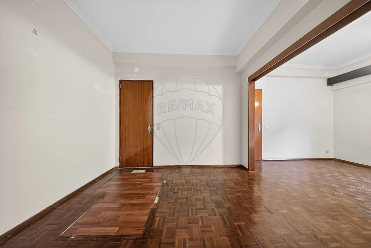 Apartamento T3 para Venda em Castanheira do Ribatejo e Cachoeiras Foto 11