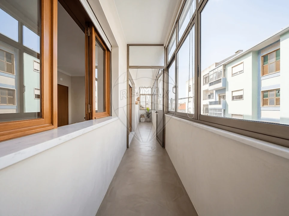 Apartamento T3 para Venda em Castanheira do Ribatejo e Cachoeiras Foto 36