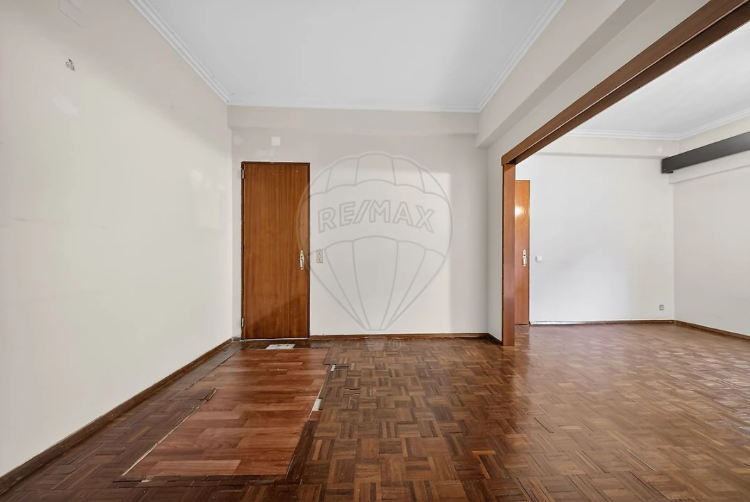 Apartamento T3 para Venda em Castanheira do Ribatejo e Cachoeiras Foto 11