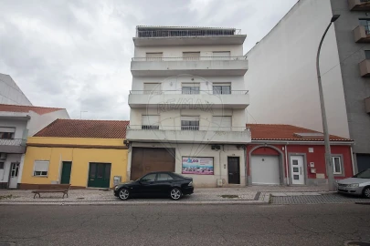 Armazém para Arrendamento em Cartaxo e Vale da Pinta