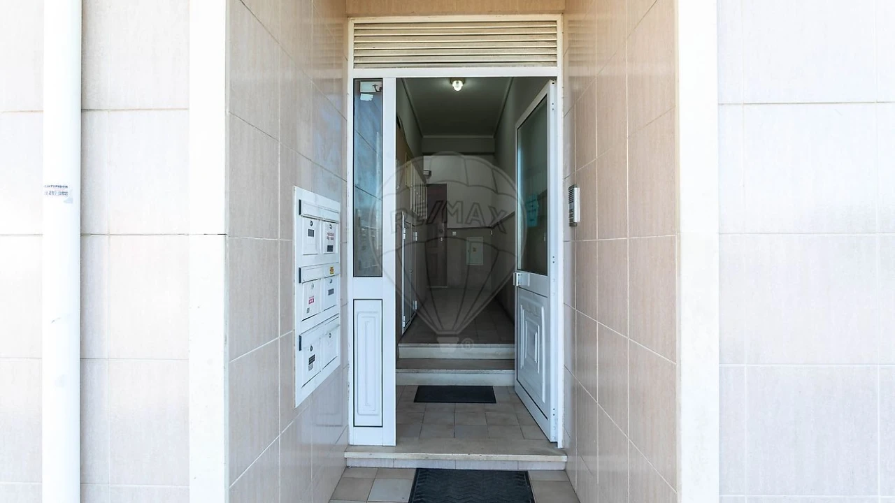 Apartamento T2 para Venda em Gafanha da Nazaré Foto 16