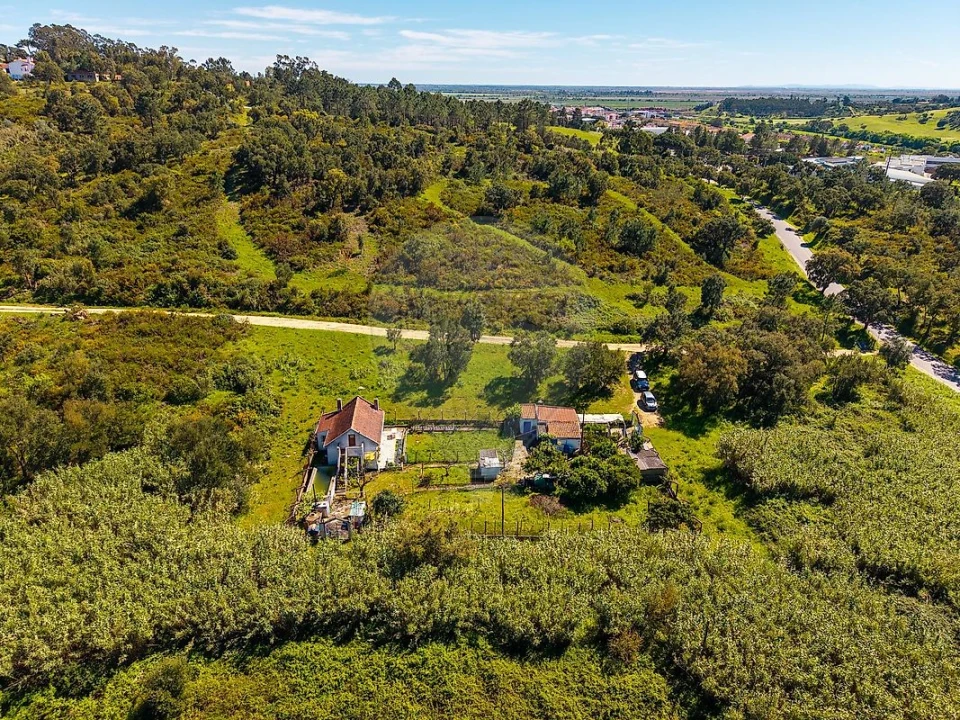 Moradia T1 para Venda em Azambuja Foto 5