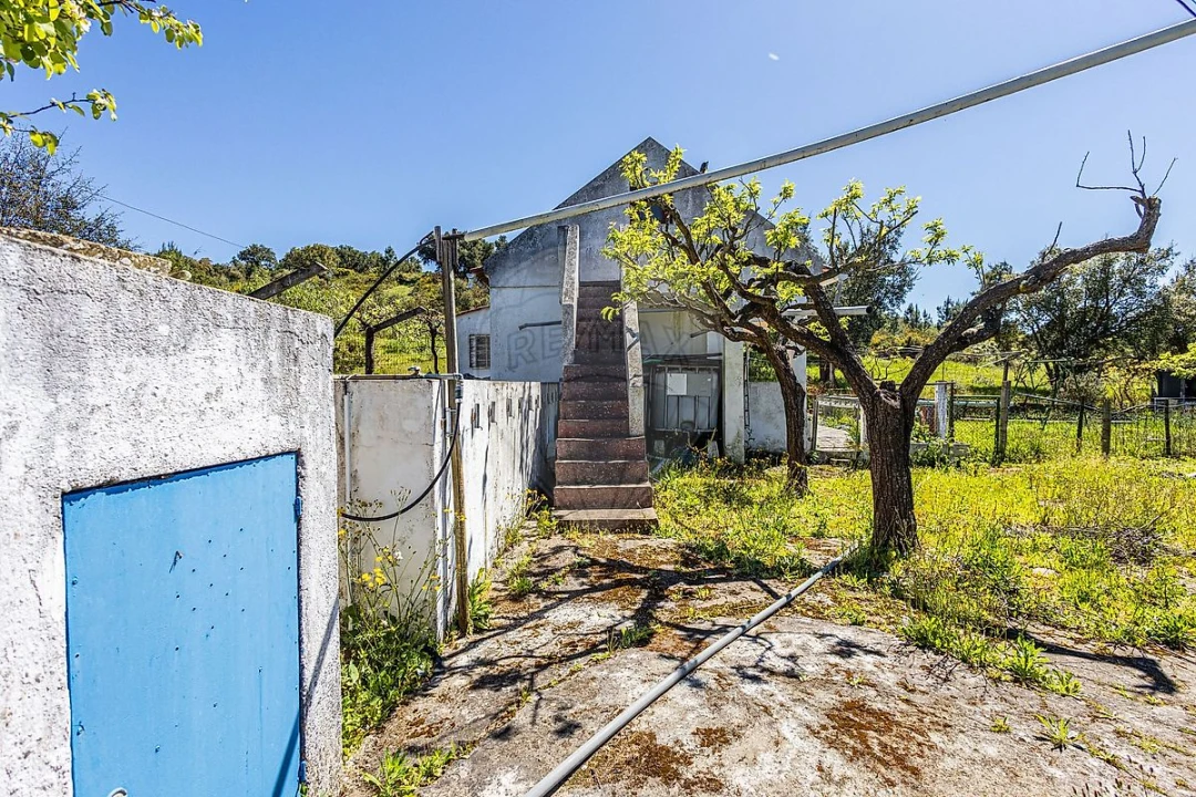 Moradia T1 para Venda em Azambuja Foto 39