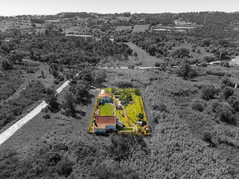 Moradia T1 para Venda em Azambuja Foto 6