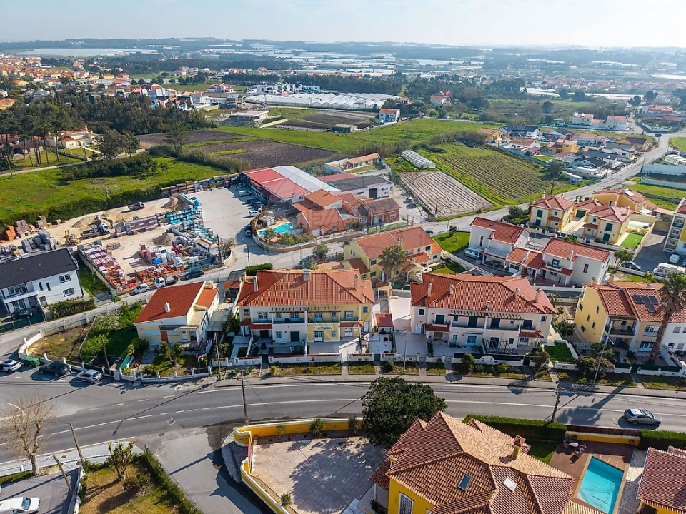 Moradia T4 para Venda em Silveira Foto 45