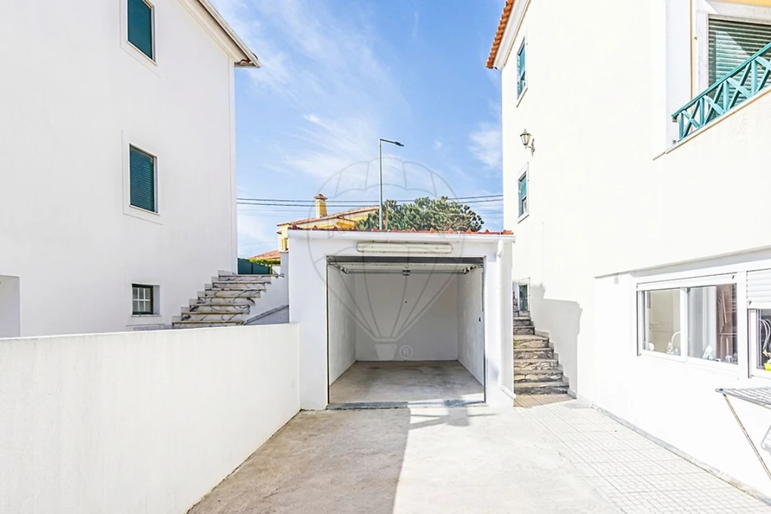 Moradia T4 para Venda em Silveira Foto 38