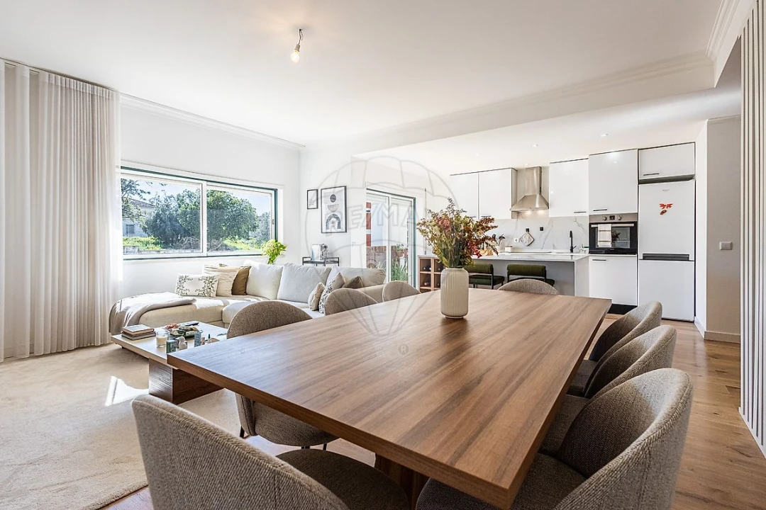 Apartamento T2 para Venda em Azambuja Foto 9