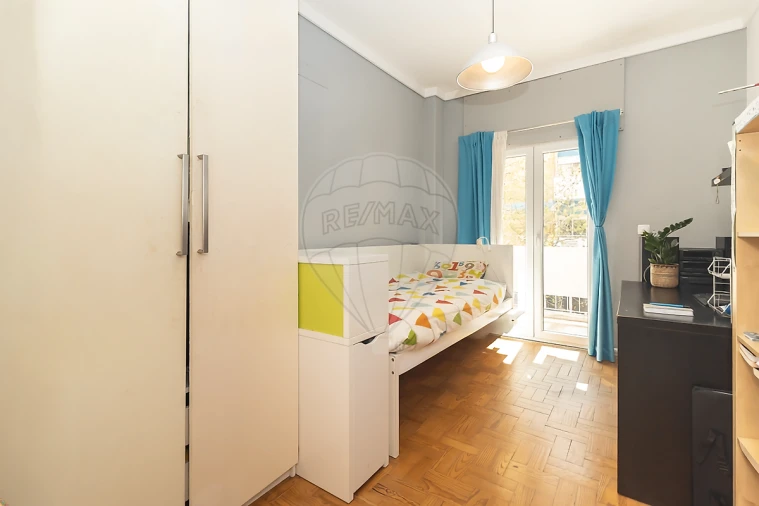 Apartamento T4 para Venda em Barreiro e Lavradio Foto 10