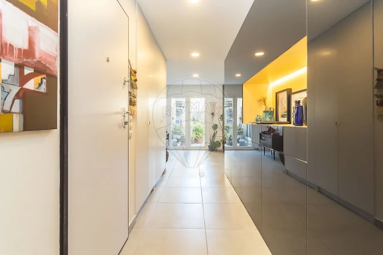 Apartamento T4 para Venda em Barreiro e Lavradio Foto 23