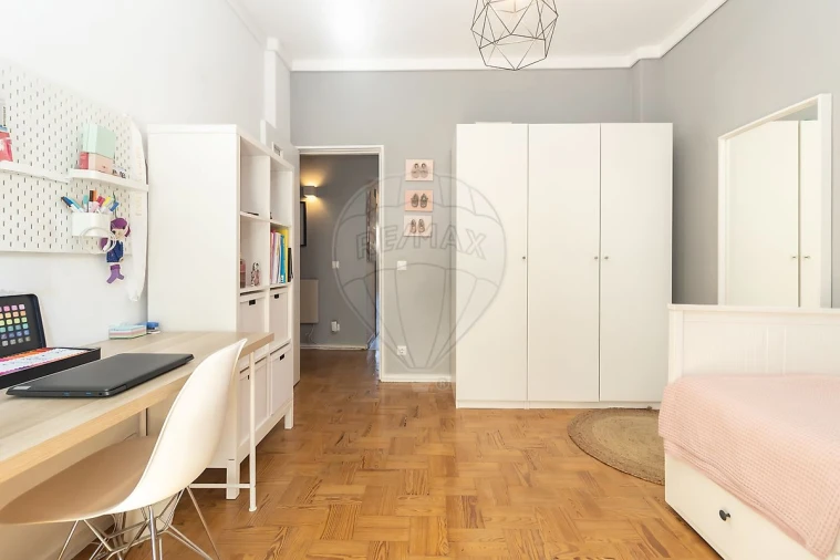 Apartamento T4 para Venda em Barreiro e Lavradio Foto 16