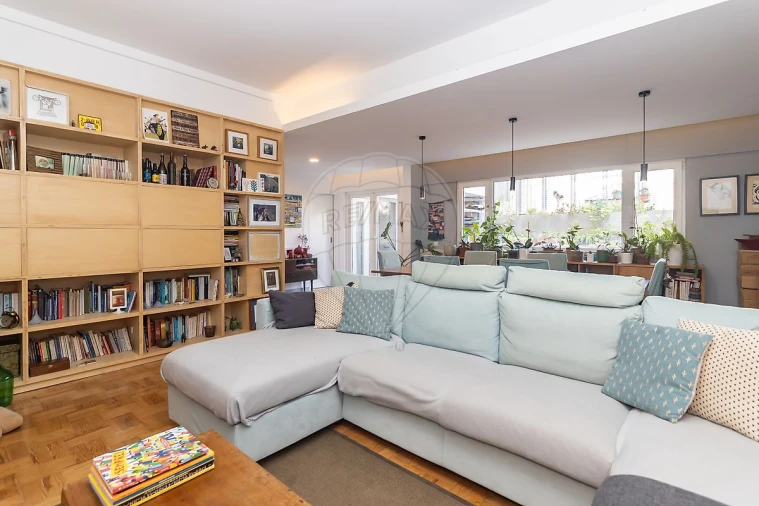 Apartamento T4 para Venda em Barreiro e Lavradio Foto 29