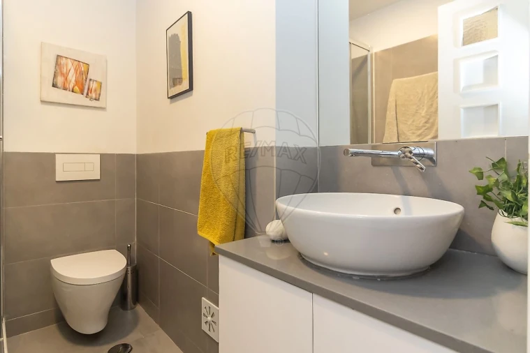 Apartamento T4 para Venda em Barreiro e Lavradio Foto 32