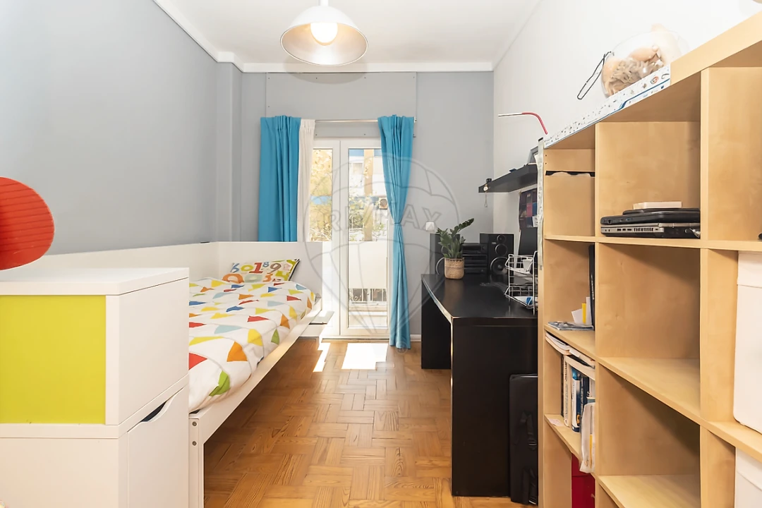 Apartamento T4 para Venda em Barreiro e Lavradio Foto 15