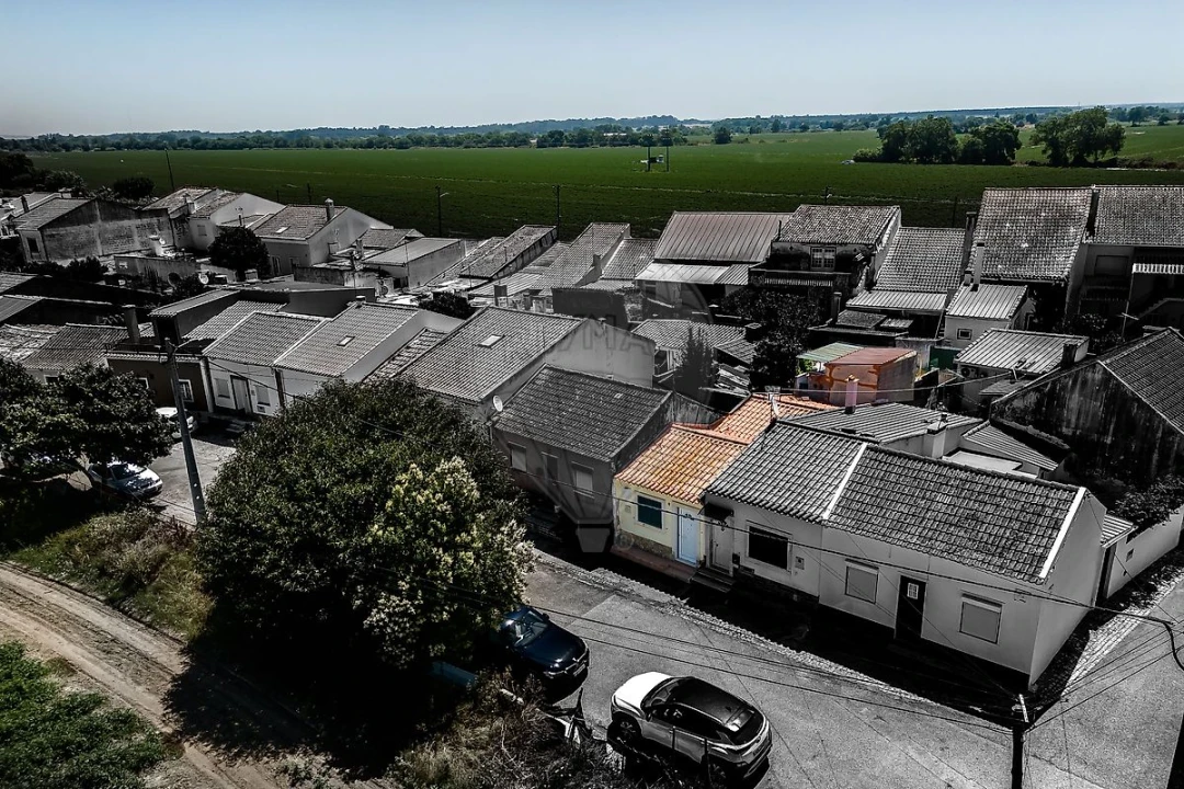 Moradia T2 para Venda em Valada Foto 14