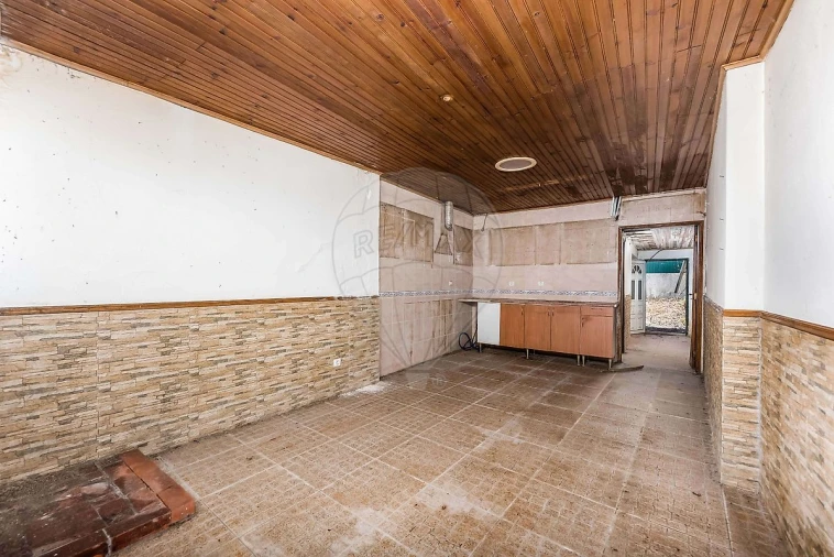 Moradia T2 para Venda em Valada Foto 30